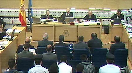 20071127003306-peritos.jpg